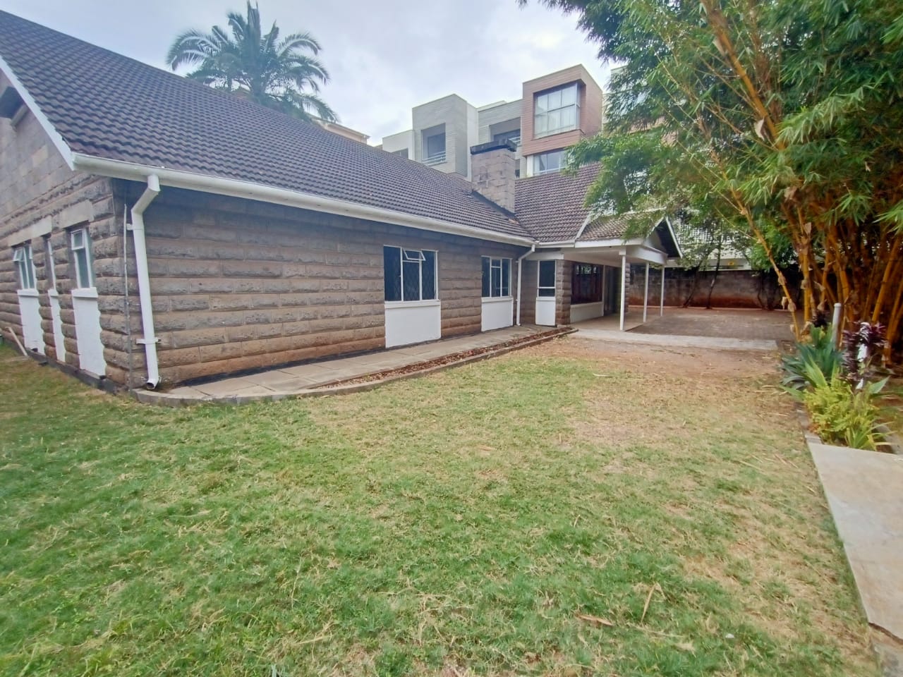 bungalow in Kileleshwa, Nairobi