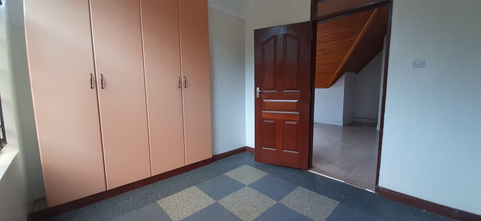 bungalow in Karen, Nairobi