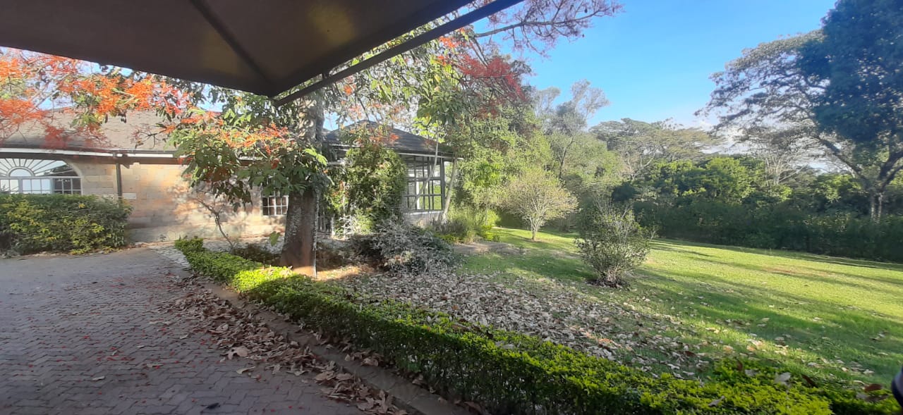 bungalow in Hardy, Karen