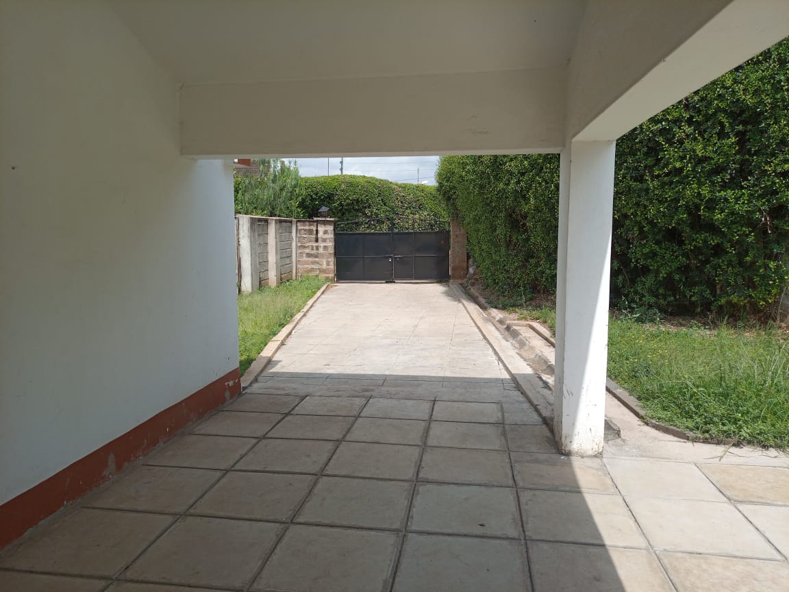 bungalow in Langata, Nairobi