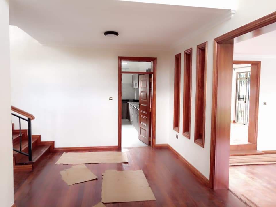 townhouse in Miotoni, Karen