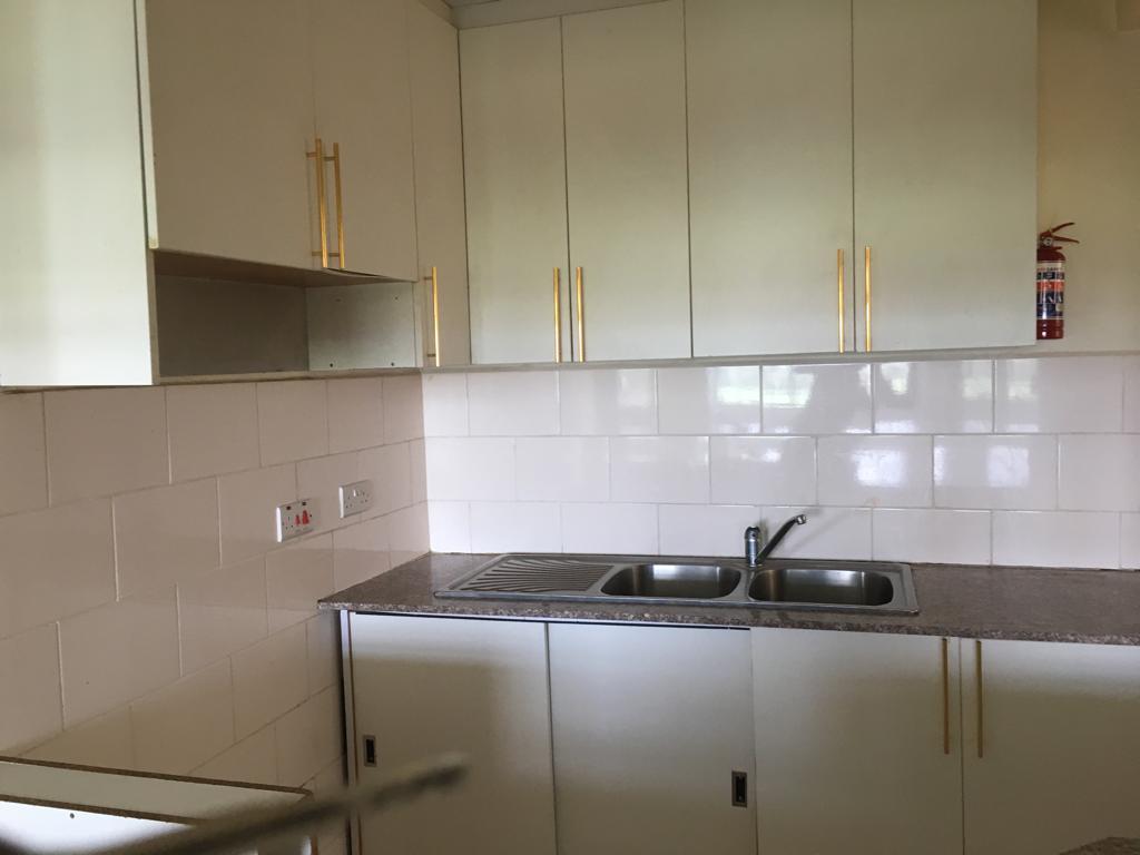 apartment in Nyayo Highrise, Mbagathi Way