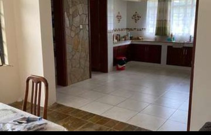 house in Kerarapon 14, Drive