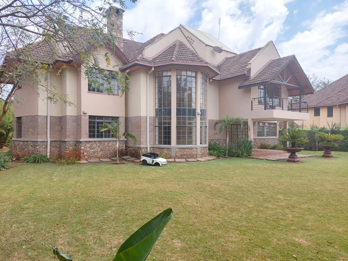 house in Bogani, Karen