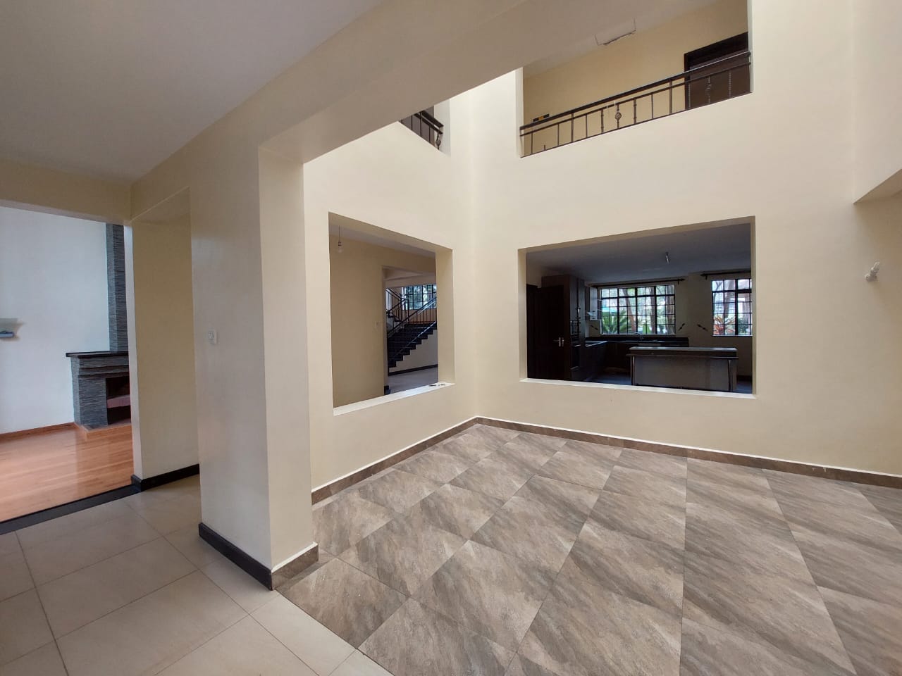 house in Bogani, Karen