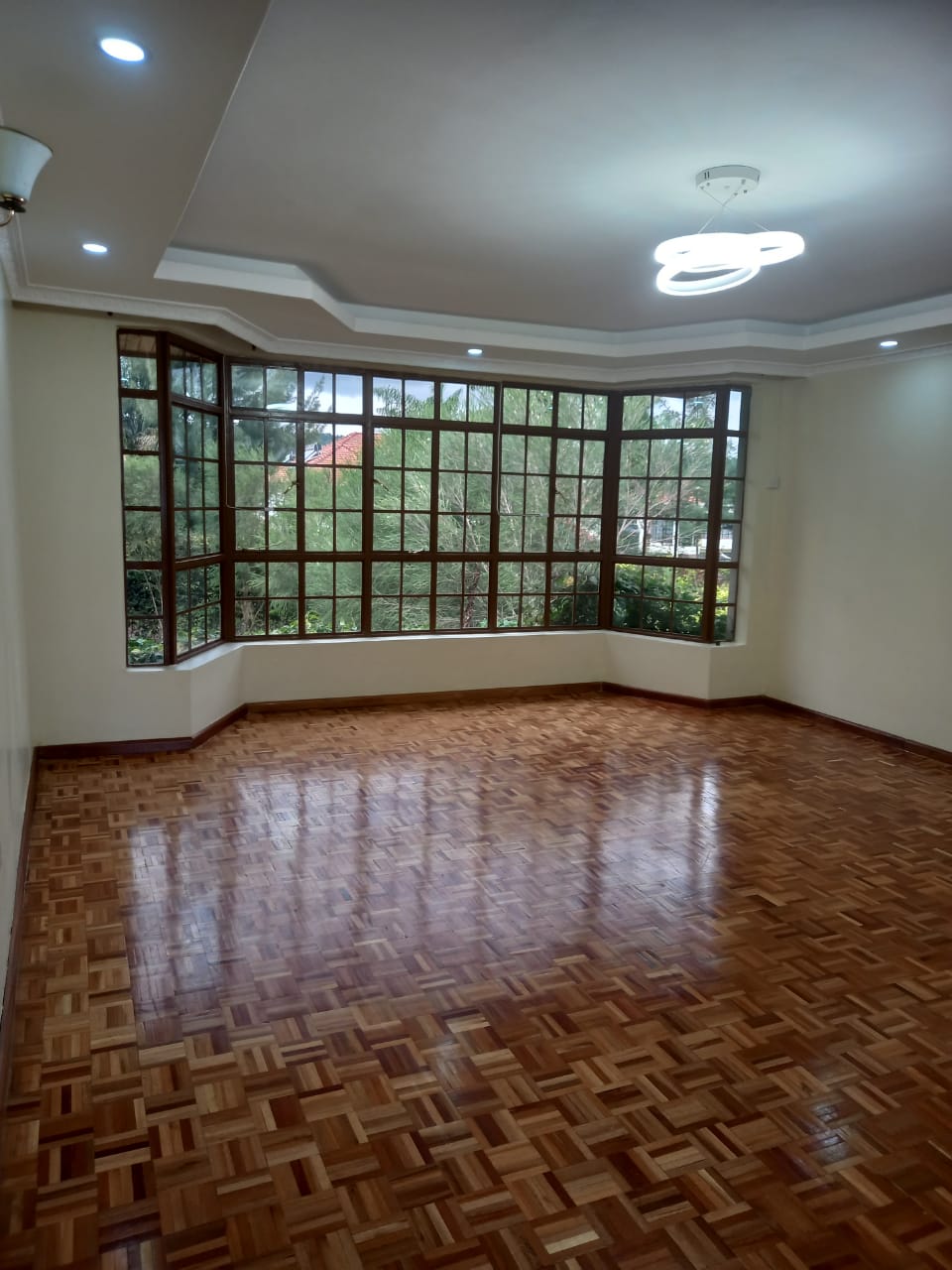 house in Kerarapon