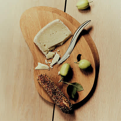 forma cheeseboard and round knife for georg jensen