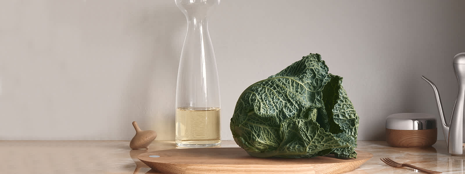 alfredo oak cutting board and glass carafe