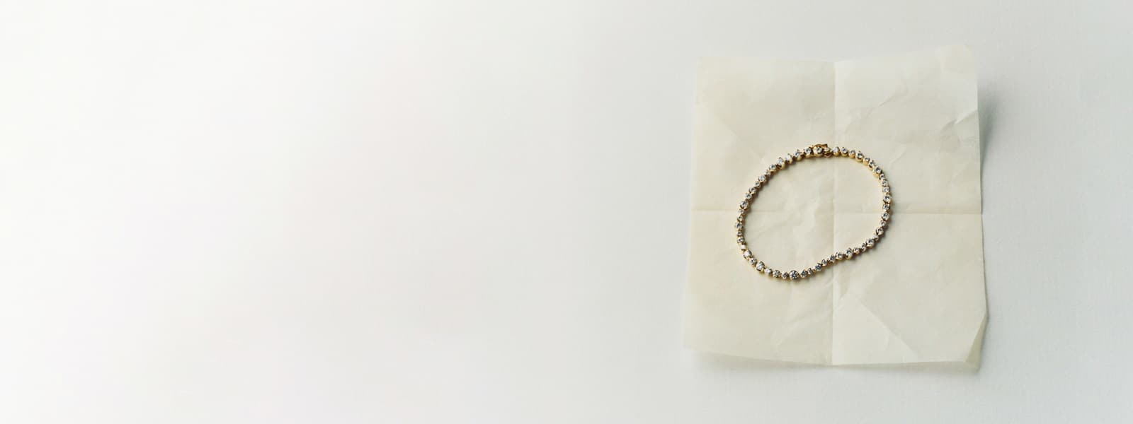 Tennis bracelet in 18 kt gold and diamonds from Georg Jensen