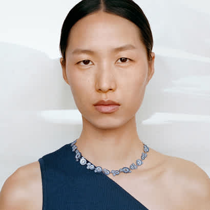 Necklace in sterling silver and enamel from the Daisy collection at Georg Jensen