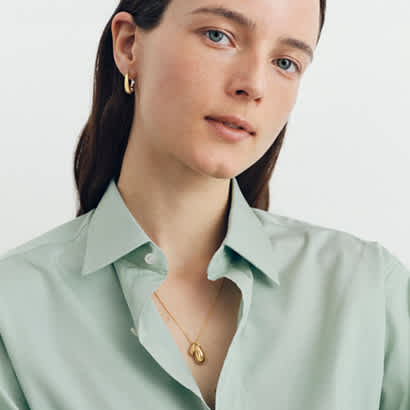 Necklace and earrings in 18kt yellow gold designed by Jacqueline Rabun for Reflect collection