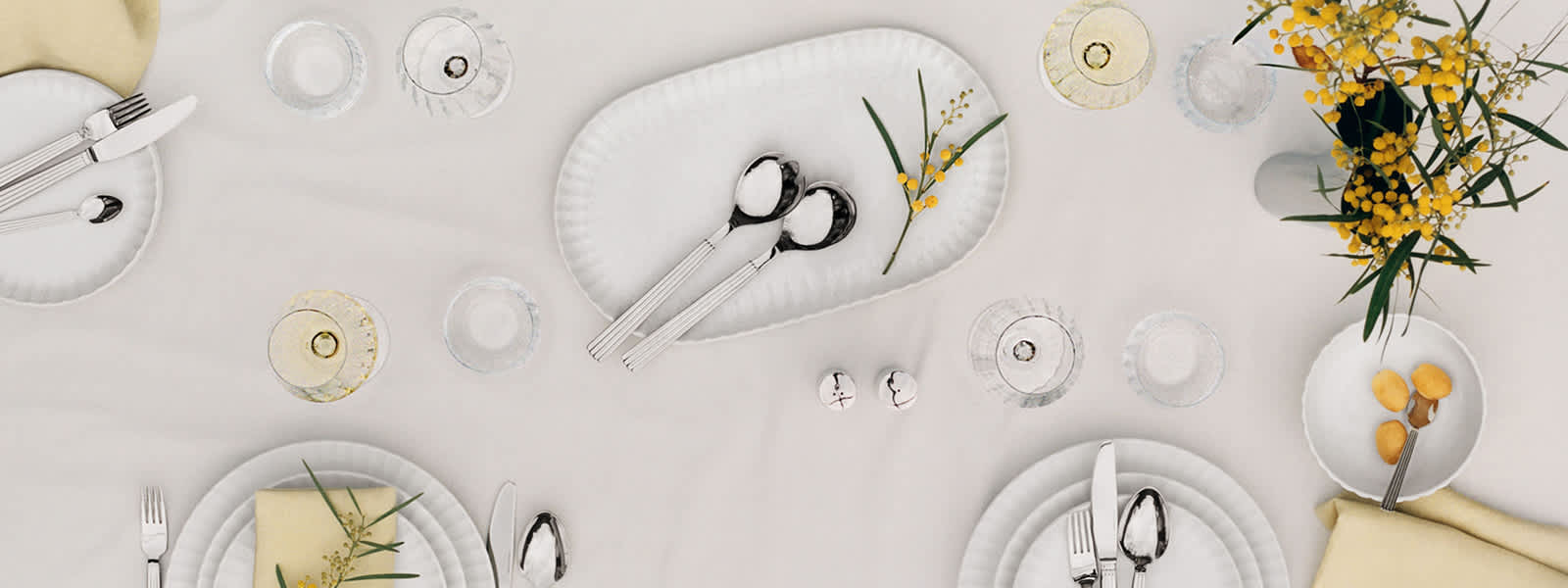 Bernadotte porcelain dinnerware - plates and serveware - Georg Jensen