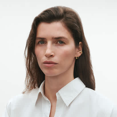 Earrings in 18kt gold designed by Jacqueline Rabun for Mercy