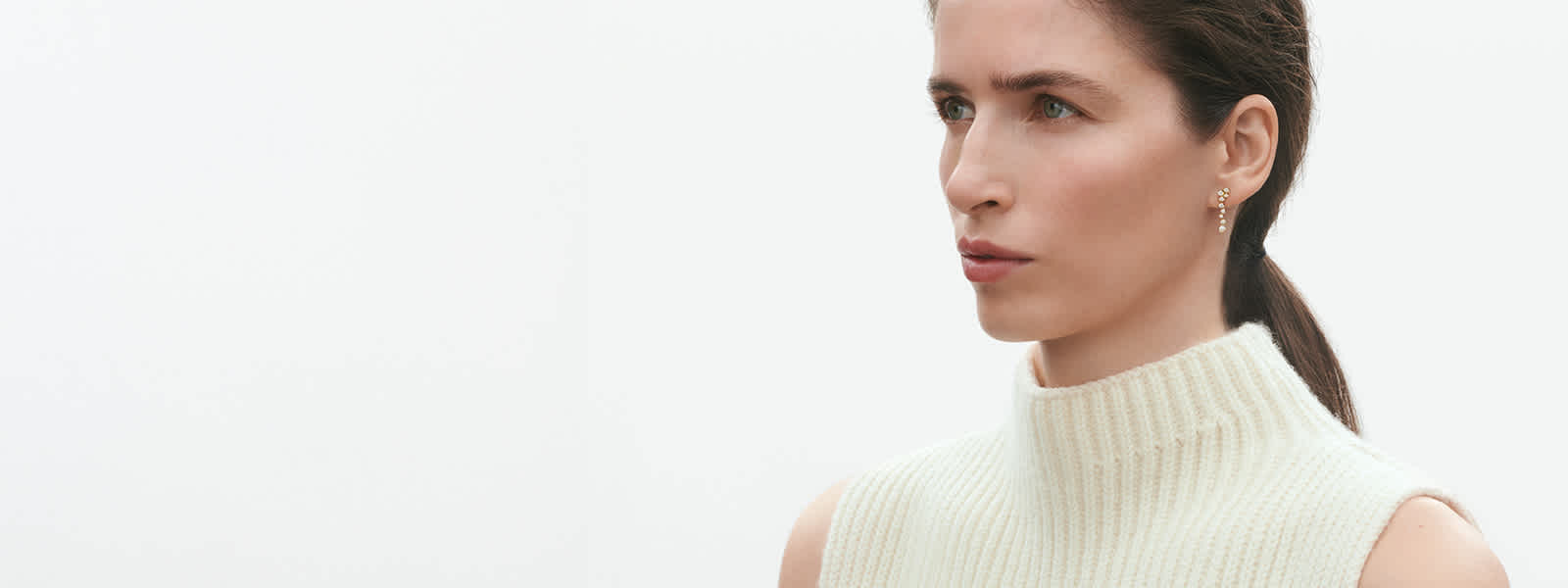 Georg Jensen Signature Diamonds earrings in 18 kt. yellow gold