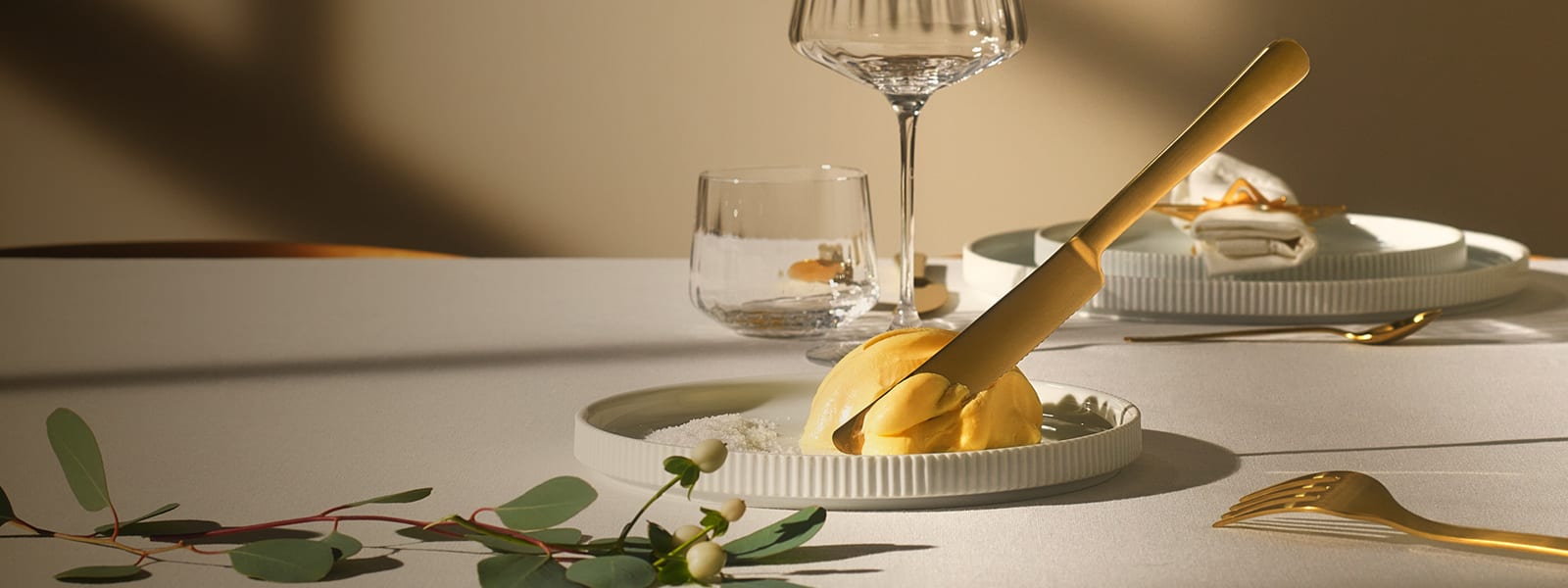 Classic tableware from Georg Jensen