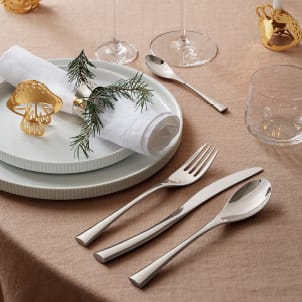 Decorate your table with Christmas decorations from Georg Jensen