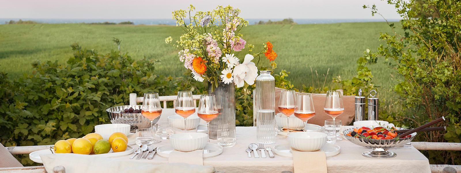Outdoor table settings from Georg Jensen