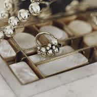 Ring in sterling silver from Moonlight Grapes collection