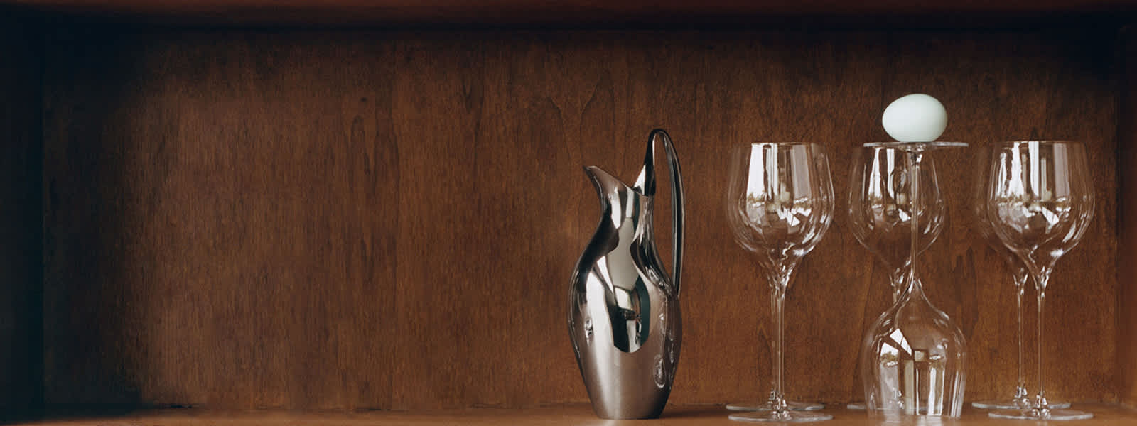 Koppel glassware and pitcher in glass and stainless steel - Georg Jensen