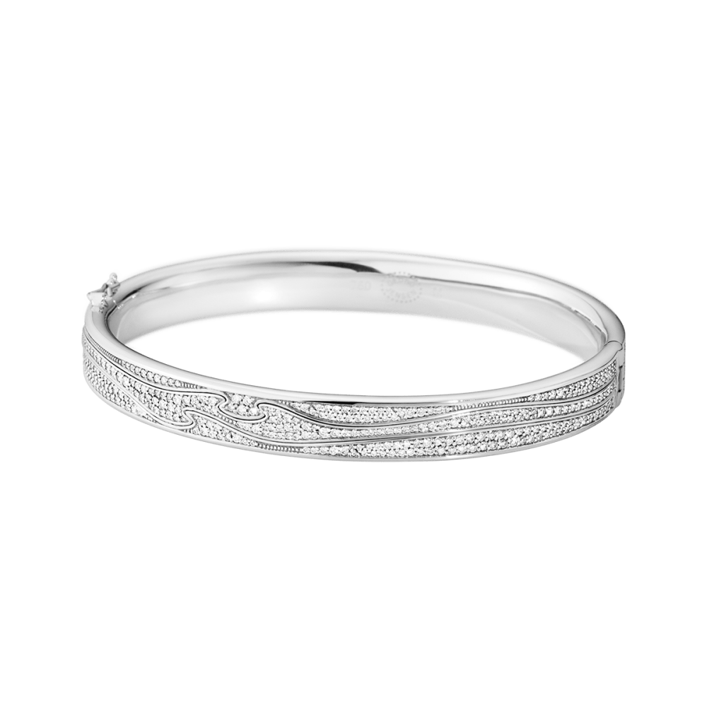 Fusion 18 Kt. white gold bangle with white diamonds | Georg Jensen