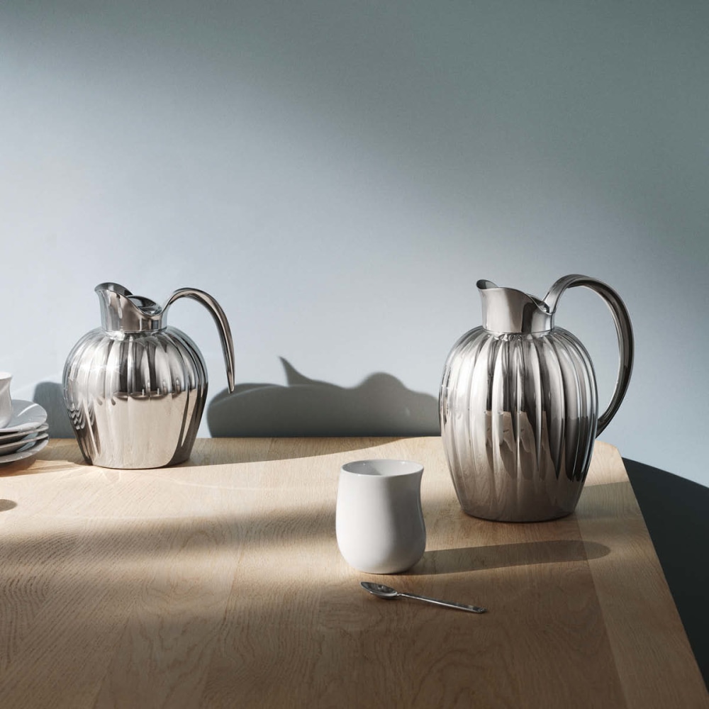 Cobra white porcelain thermo cup | Georg Jensen