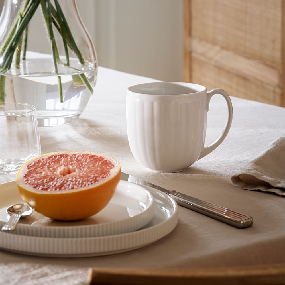 Tall Glazed Ceramic Mug with Matching Spoon - A Classic and Elegant Ch