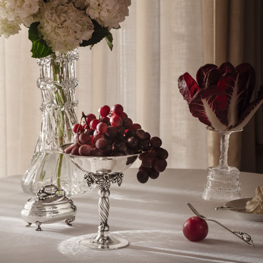 GRAPE bowl 263B, large I Georg Jensen