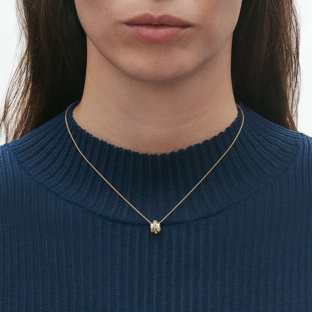 Fusion pendant with 0.19 CT diamonds | Georg Jensen Fusion pendant with 0.19 CT diamonds | Georg Jensen