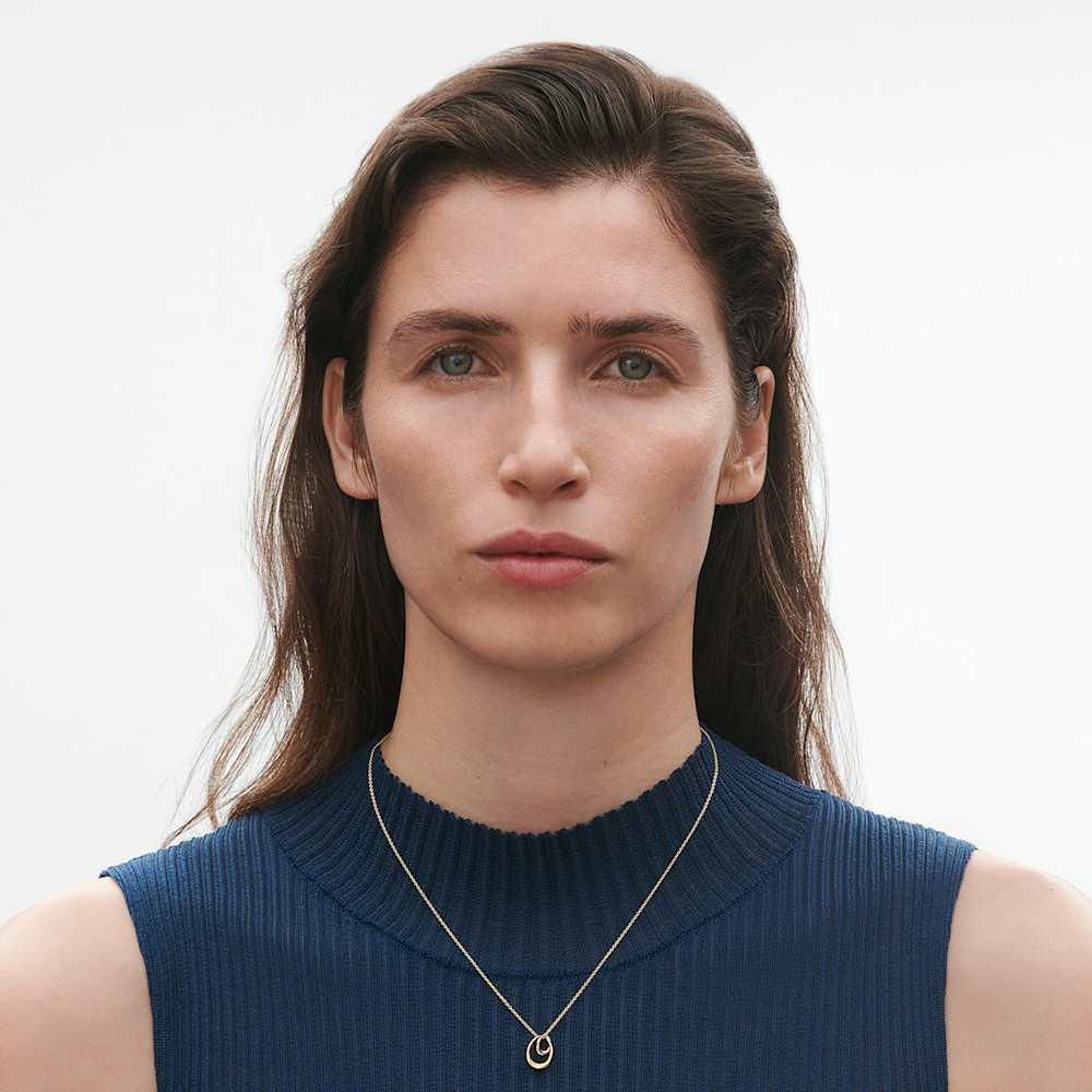 OFFSPRING pendant, mother and child necklace in 18k gold OFFSPRING pendant, mother and child necklace in 18k gold