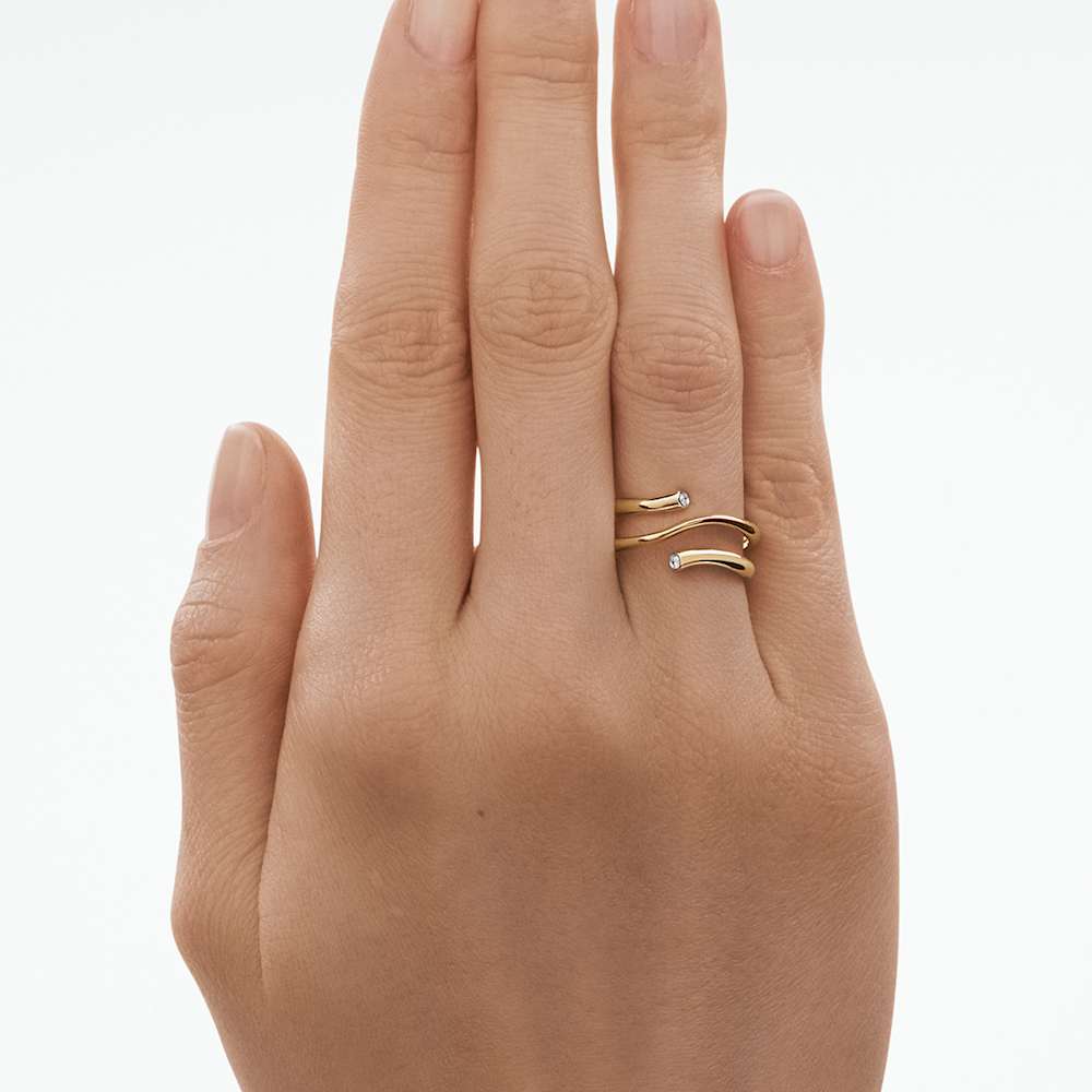 Magic yellow gold ring with diamonds | Georg Jensen