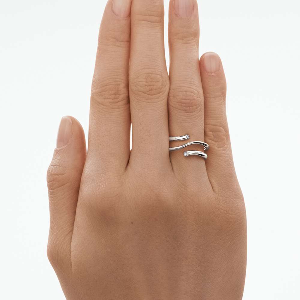 MAGIC　マジック Magic white gold ring with diamonds | Georg Jensen