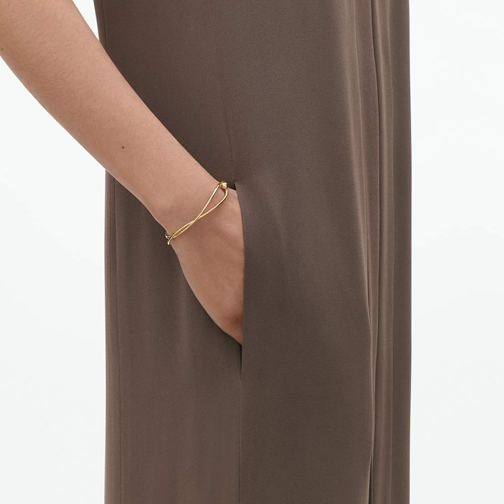 Calee Inc. ゴールドバングル 星型装飾 Calee Inc. ゴールドバングル 星型装飾