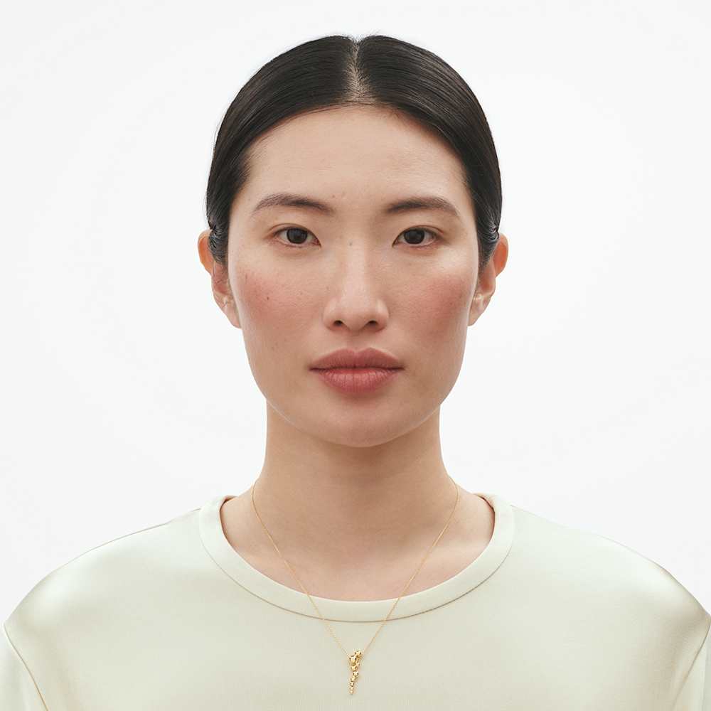 ムーンライト グレープ（MOONLIGHT GRAPES）18Kゴールド製ペンダント