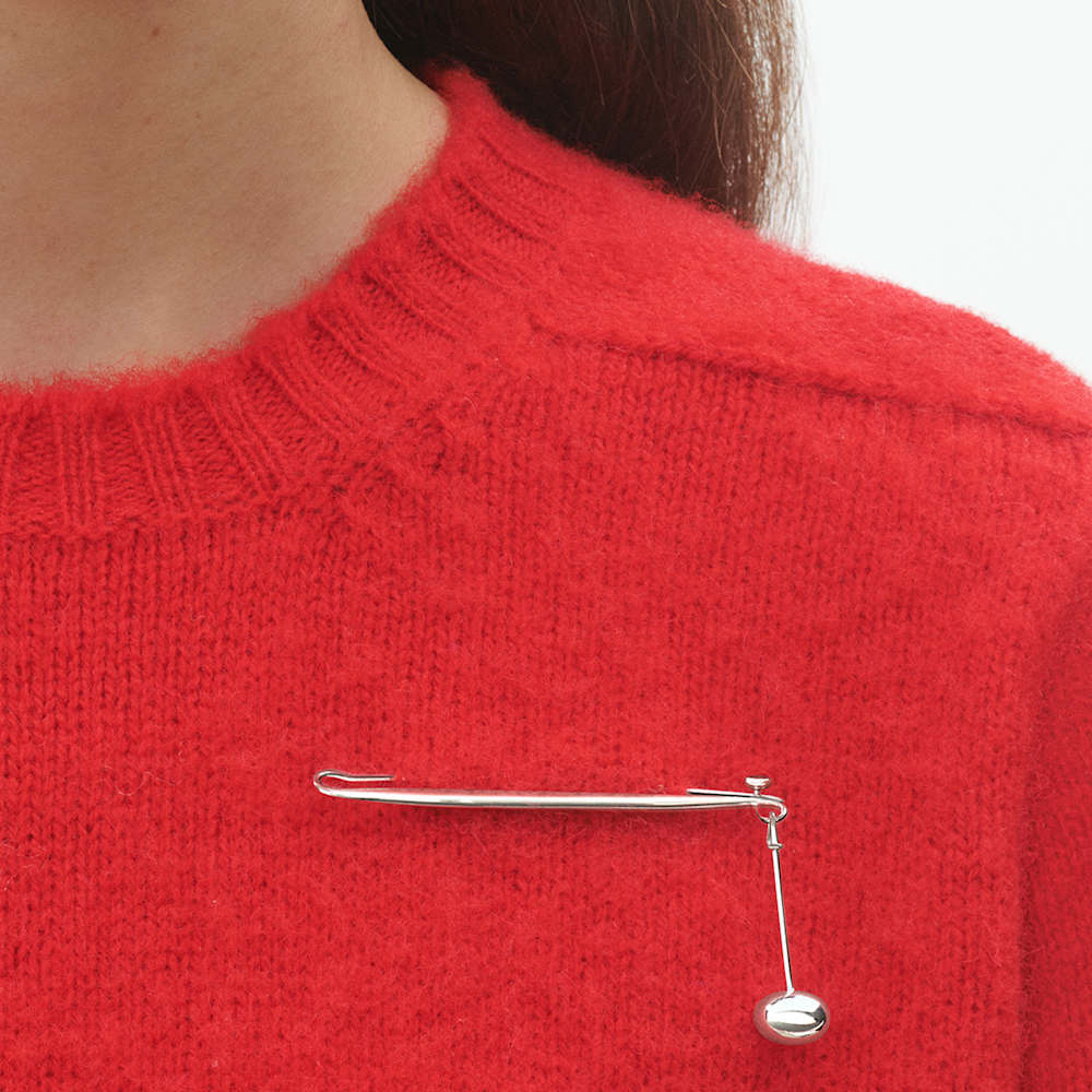 ヴィヴィアンナ（VIVIANNA TORUN）スターリングシルバー製ブローチ