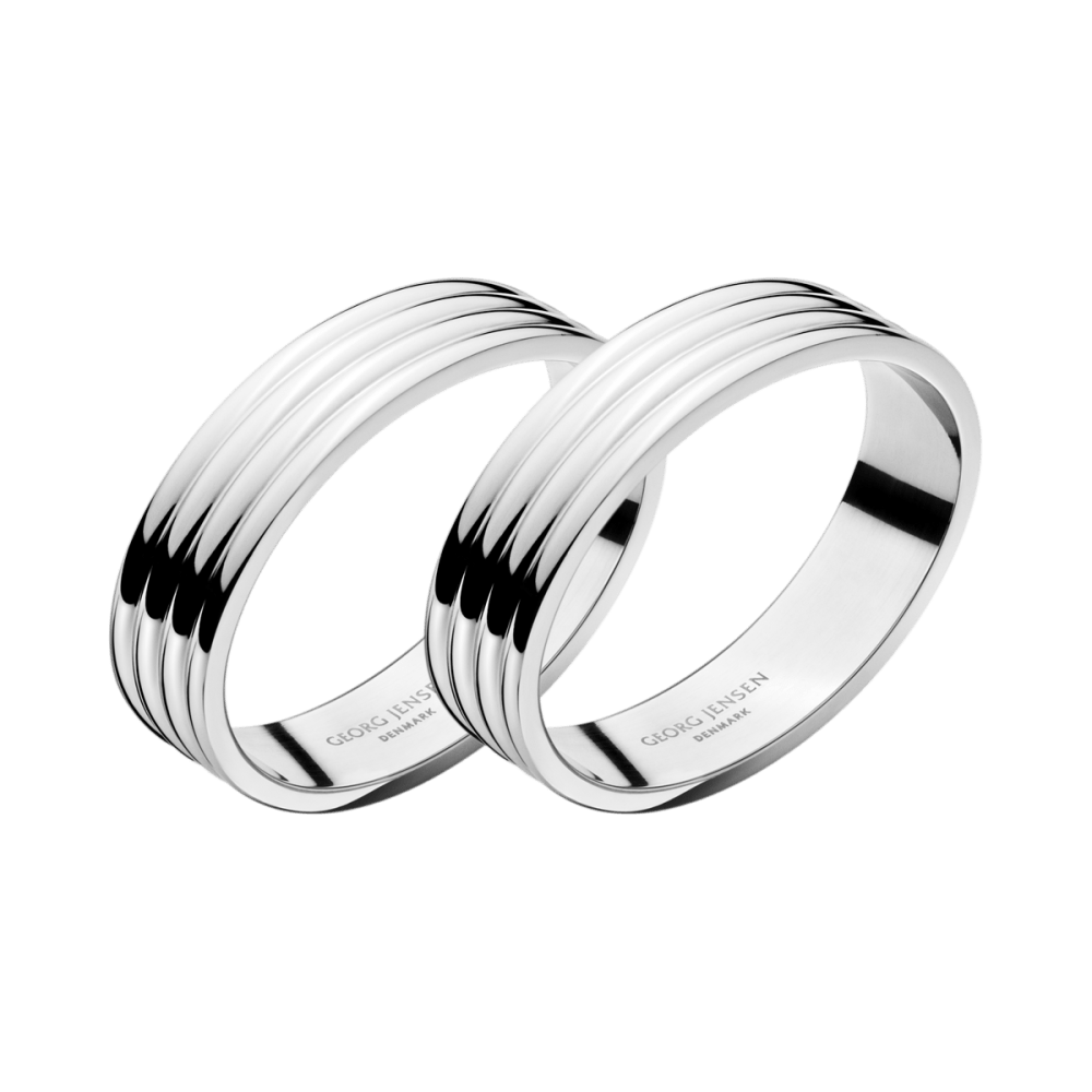 Bernadotte napkin rings in stainless steel