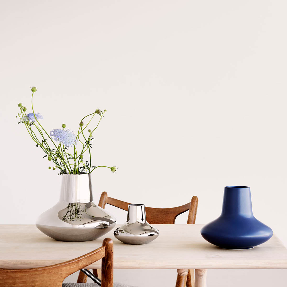 Koppel stainless steel medium vase | Georg Jensen Koppel stainless steel medium vase | Georg Jensen