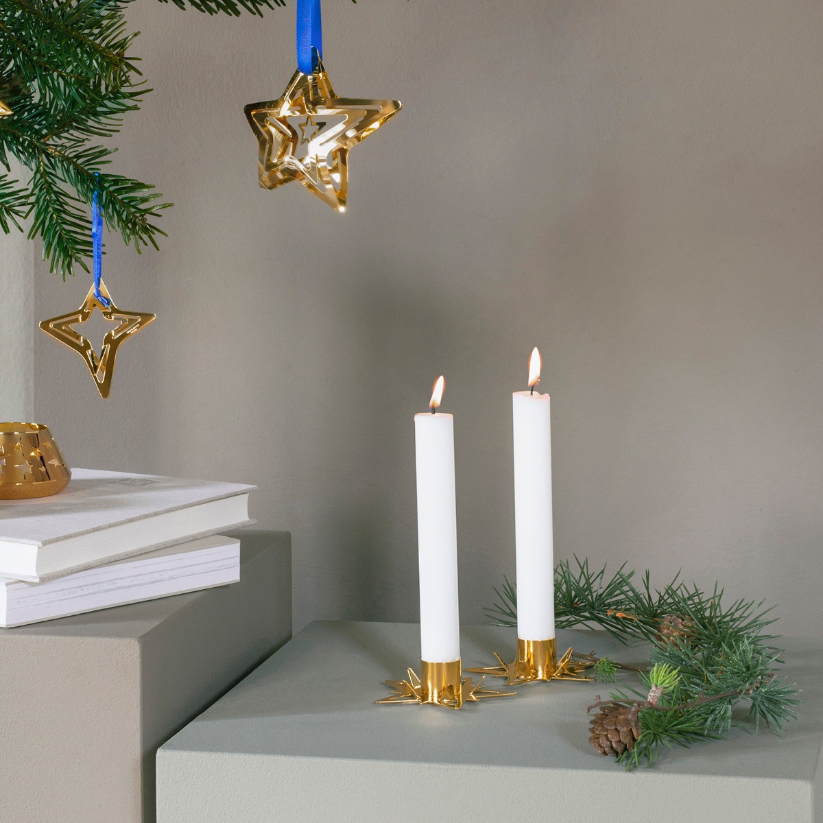 CLASSIC CHRISTMAS ljusstakar, 2 st. 0 1