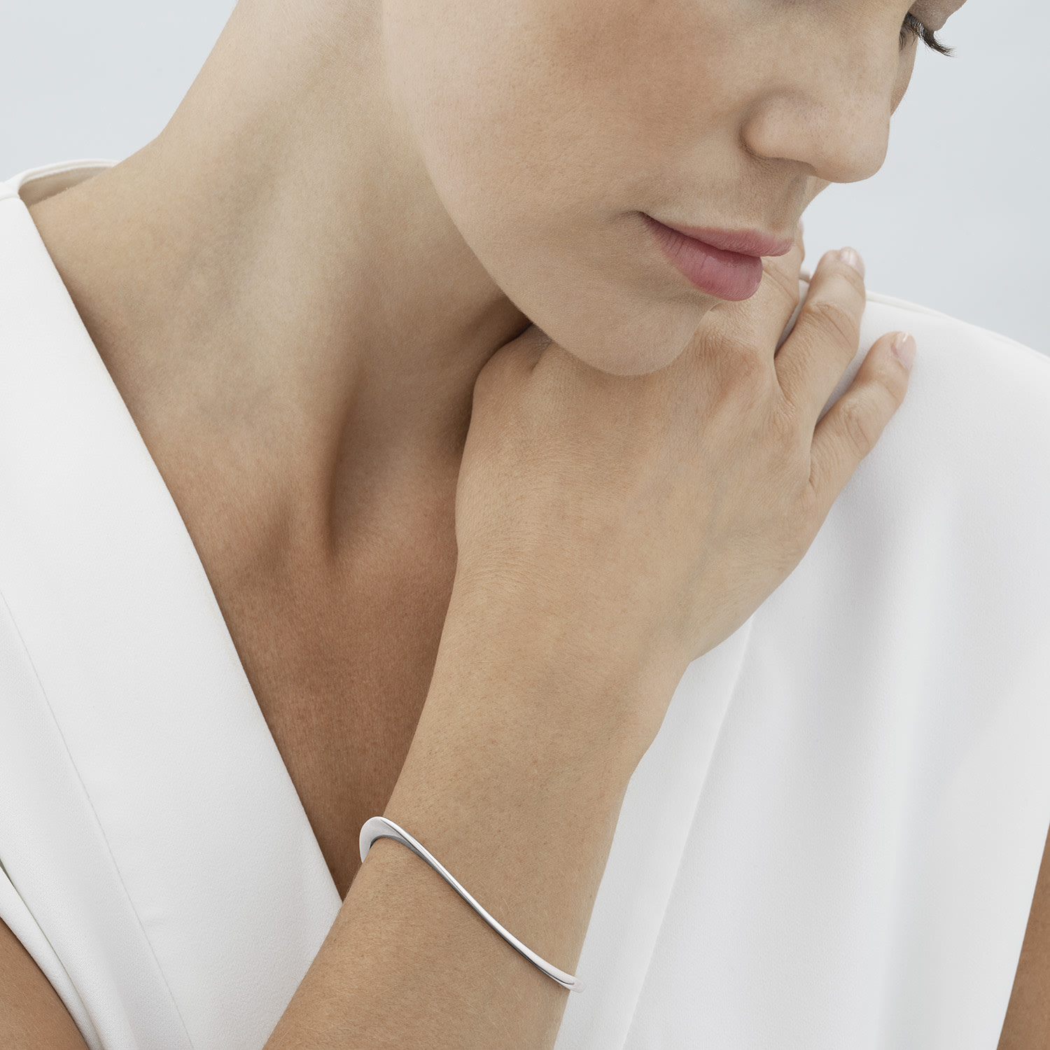 Offspring sterling silver bangle | Georg Jensen