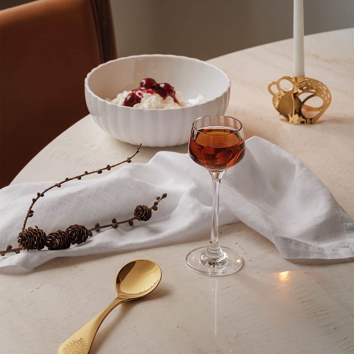 2023 &aring;rs ljush&aring;llare, 2 st. 1 2