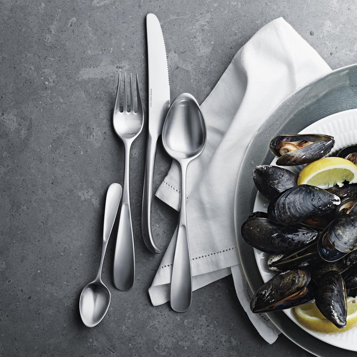 VIVIANNA Matte Tea spoon, small 1 2