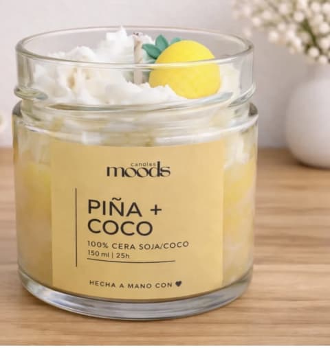 Espelma de Pinya i Coco.