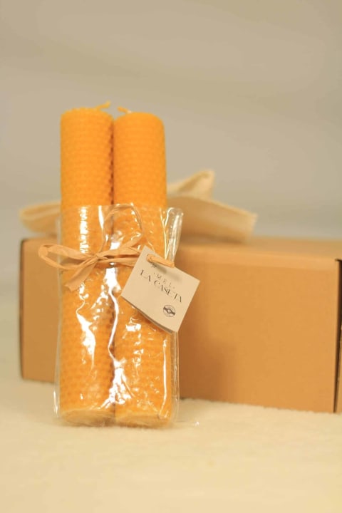 Espelmes de cera d'abella amb relleu de bresca (pack de 2)