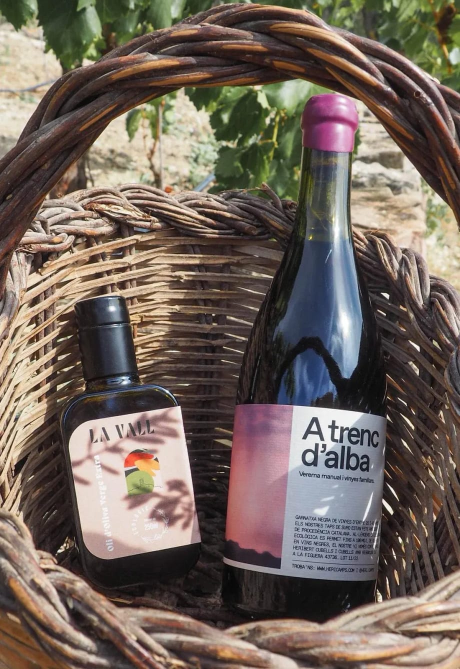 Lot Duet "A trenc d'Alba": Oli d'Oliva Verge Extra i Vi Negre Ecològics