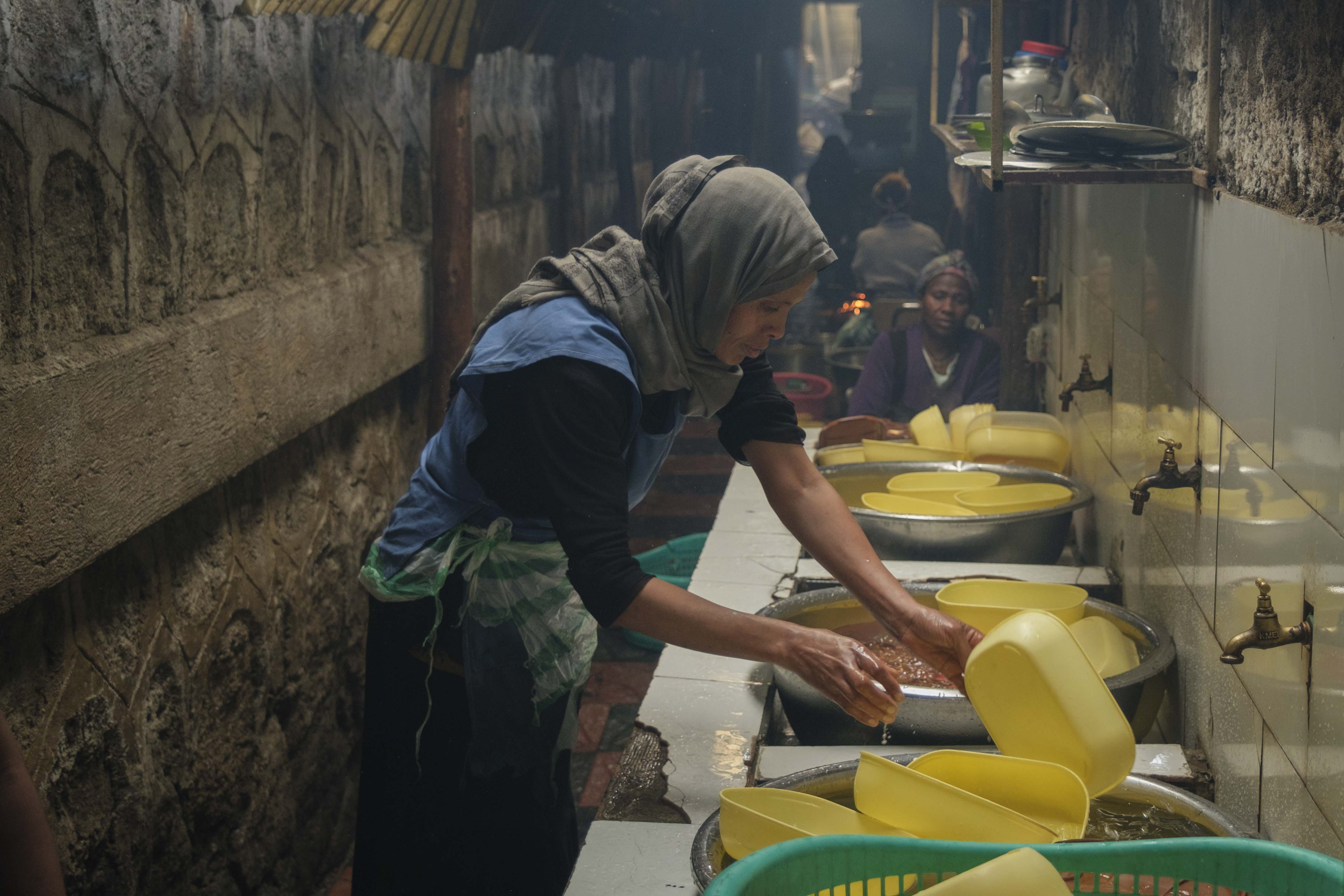 The Global Food Banking Network