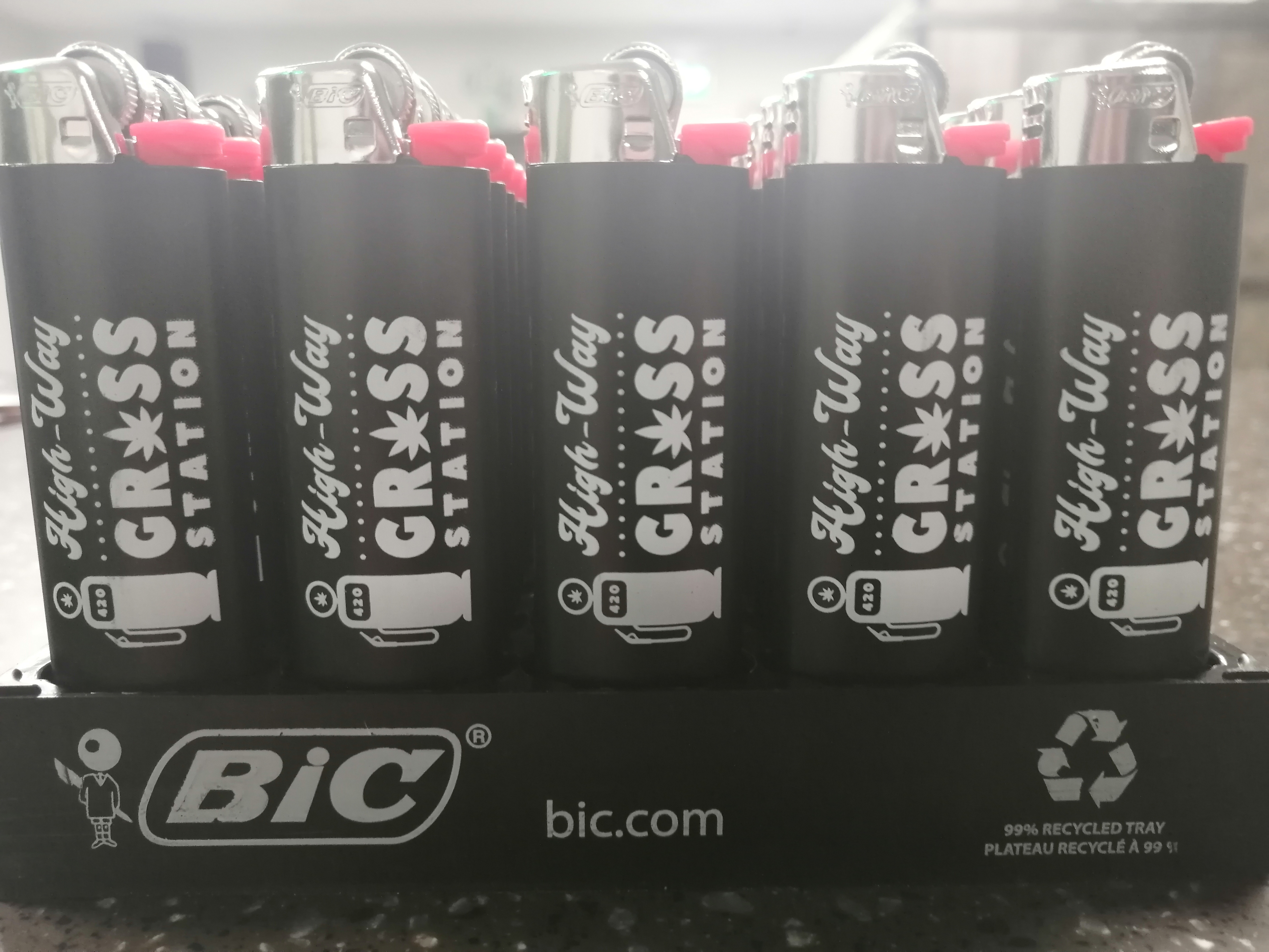 High-Way Grass Bar BIC Lighters