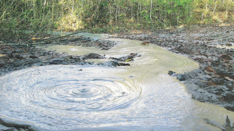 mudvolcano-baratang-andaman-nicobar-islands