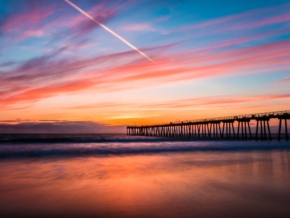 Hermosa Beach Pier sunset.jpg