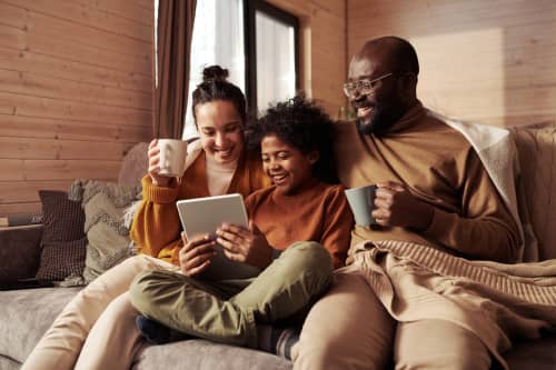 guaranteed issue life insurance: how it works & who it’s for