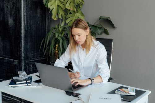 woman working on laptop