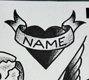 Image of Heart 7 x 5 cm - Can change name in banner (Colour or Black) 